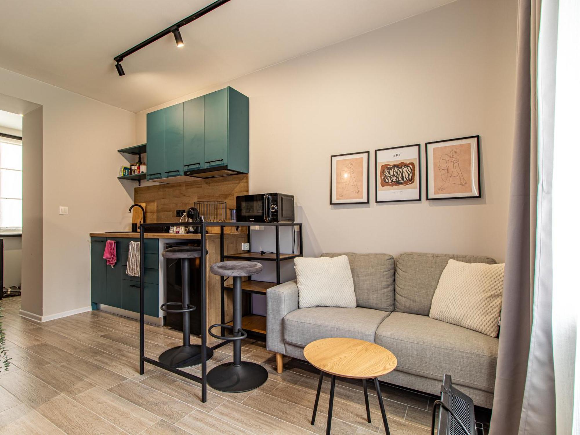 Apartment Central: Urban Gem