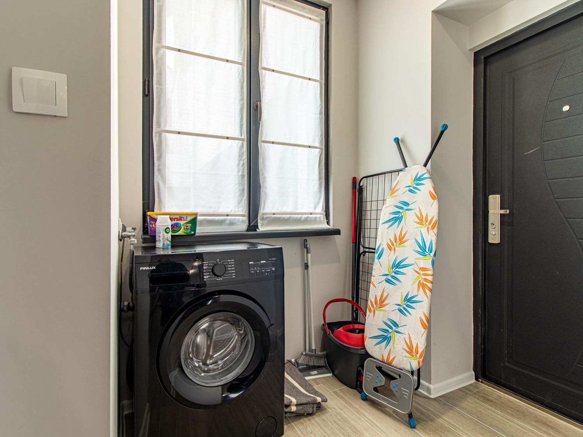 Central: Urban Gem Appartement
